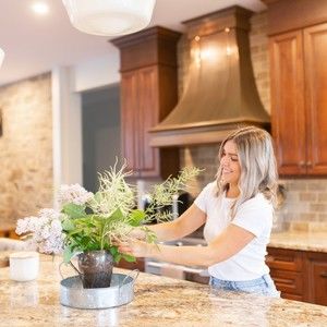 Meet your Posher, Tracy